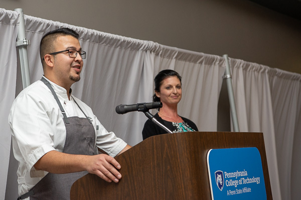 Uribe and Lisa M. Andrus, dean of business and hospitality, welcome the crowd at the reception … 