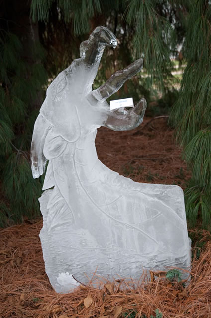 A third place-winning ice sculpture by Cody Miller.