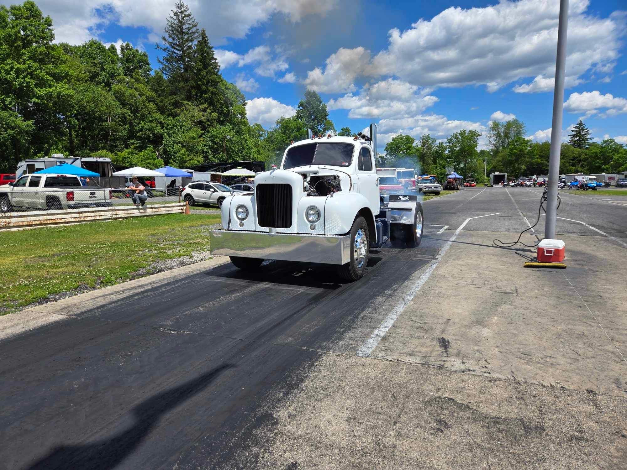 Diesel drag truck ready for East Coast Truck Nationals