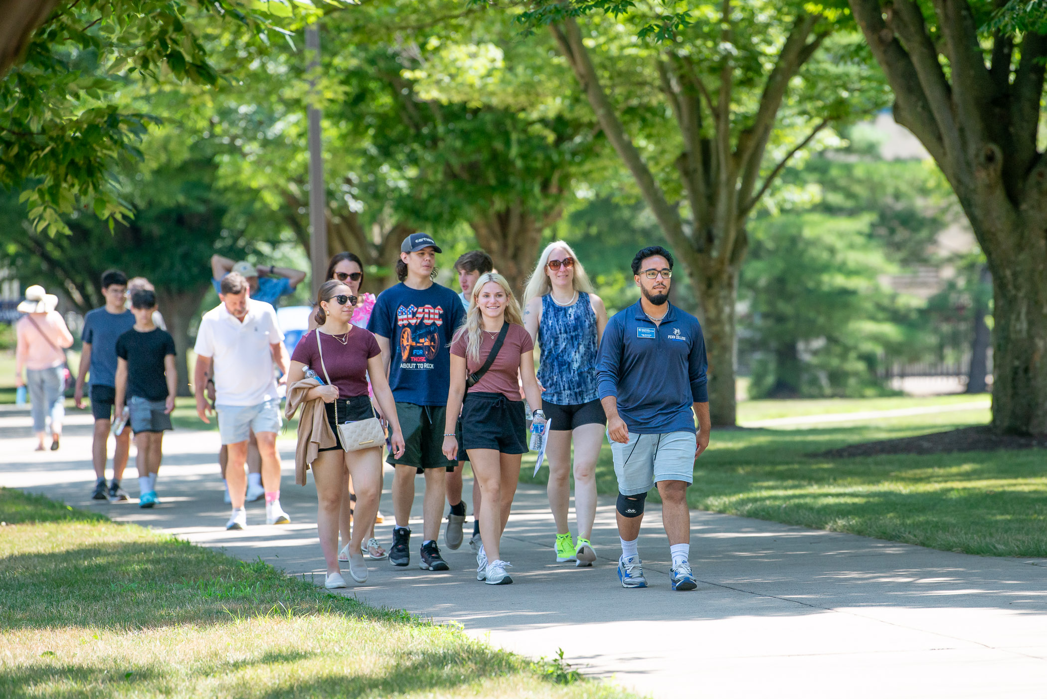 Open House visitors enjoy cool campus on hot day 