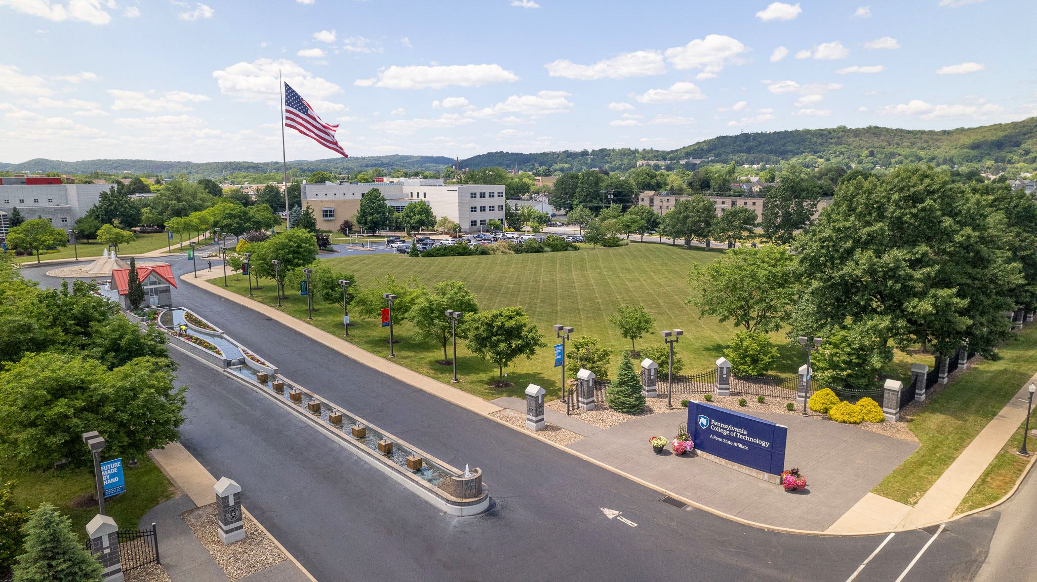 Johnson Controls renews support for Penn College students