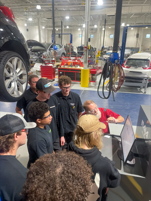 Collision repair students gain industry training