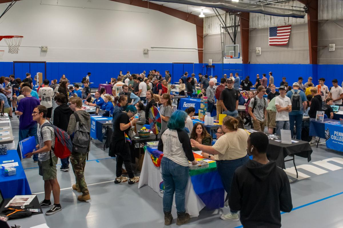 A full house – Field House, that is – exemplifies the rich opportunities available to students for part-time employment and full-time campus involvement.