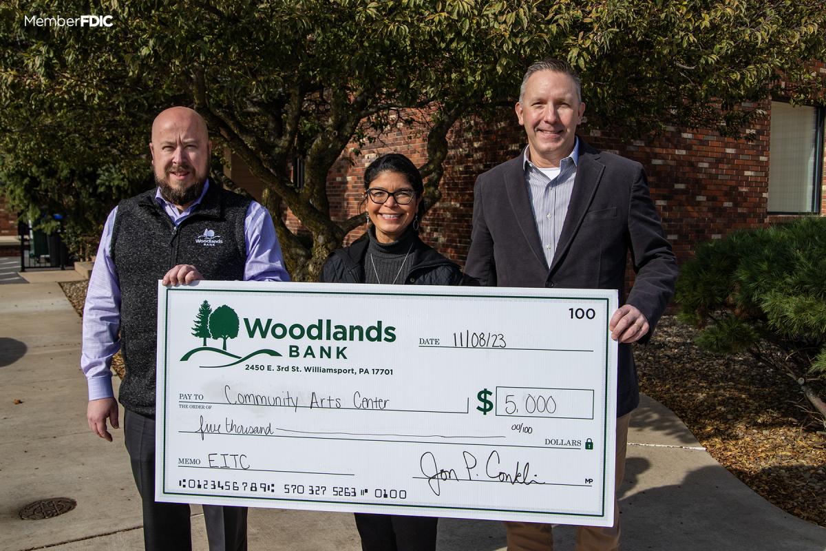 Community Arts Center awarded $5,000 from Woodlands Bank