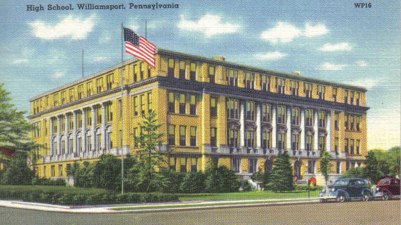 Postcard depicts former Williamsport High School.