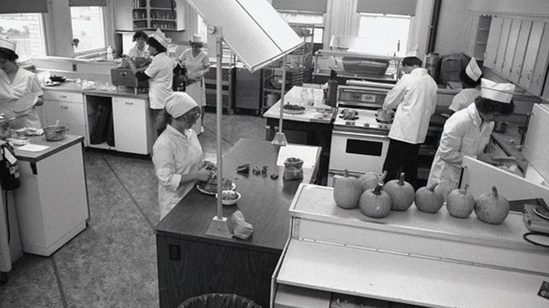 Prior to the construction of Le Jeune Chef next to the Hager Lifelong Education Center, instructional kitchens were located in the Klump Academic Center and meals were served in adjacent classrooms.