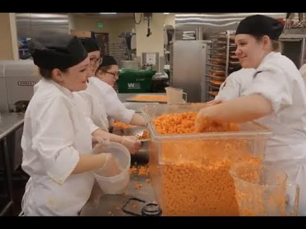 Hospitality Students Cook at the Kentucky Derby