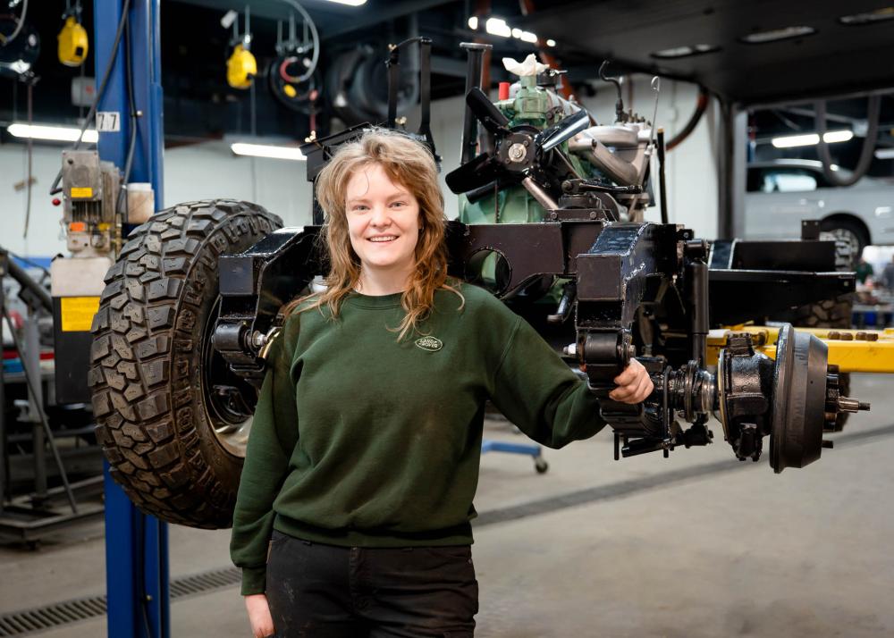 Sarah Crabtree in restoration lab