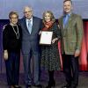 June Kilgus Zimmerman (second from right) receives the American Cancer Society's Lane W. Adams Quality of Life Award in Atlanta last month.